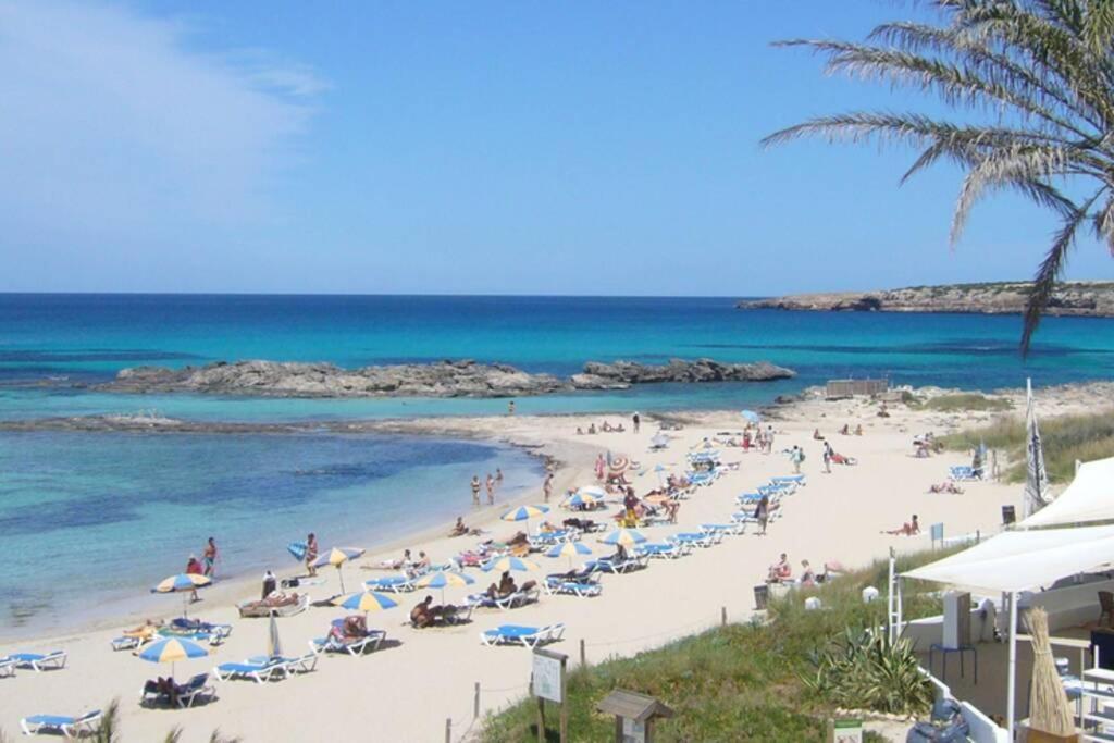 Appartement Nobe Es Pujols Proche Plage, Vue Mer Экстерьер фото